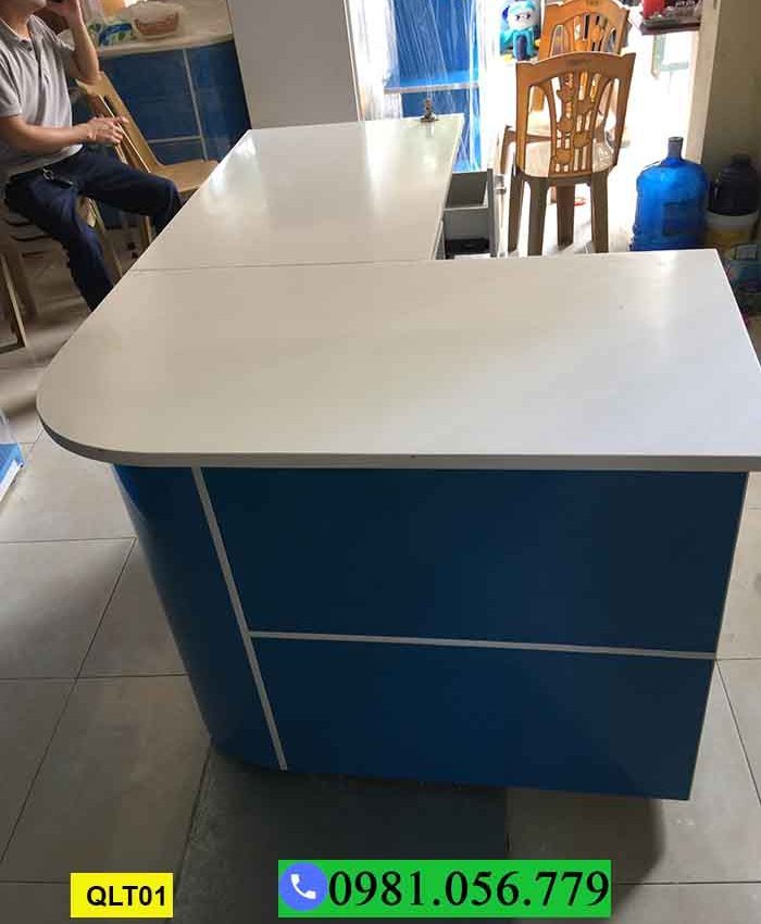 Quầy lễ tân bằng nhựa 2 hốc 3 ngăn kéo QLT01